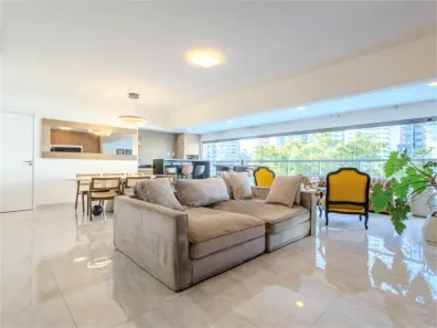 Apartamento com 3 Quartos à venda, 181m² no Jardim das Acácias, São Paulo
