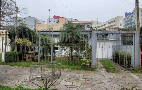 Sobrado com 4 Quartos à venda, 281m² no Centro, Pelotas