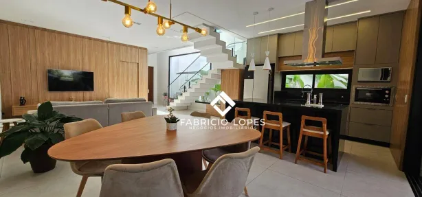 Casa de Condomínio com 4 Quartos à venda, 205m² no Jardim Jacinto, Jacareí