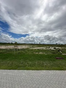 Lote/Terreno à venda, 821m² no Guarajuba (Monte Gordo), Camaçari