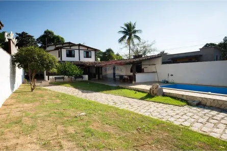 Casa com 3 Quartos à venda, 206m² no Perequê, Ilhabela