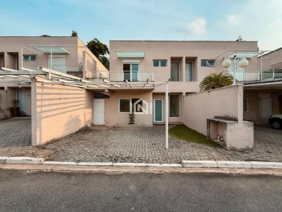 Casa de Condomínio com 3 Quartos para alugar, 214m² no Jardim Rebelato, Cotia