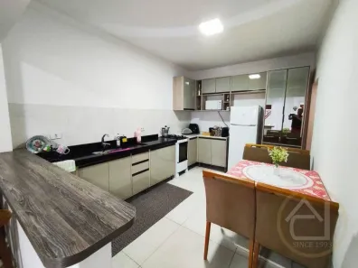 Casa com 2 Quartos à venda, 70m² no Jardim Planalto, Londrina