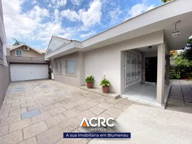Casa com 3 Quartos à venda, 237m² no Ponta Aguda, Blumenau
