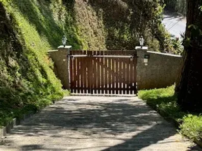 Casa com 4 Quartos à venda, 400m² no Araras, Petrópolis