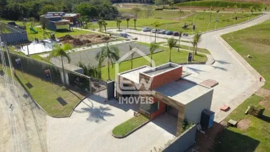 Lote/Terreno à venda, 600m² no Centro, Camboriú