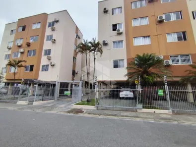Apartamento com 2 Quartos para alugar, 65m² no Nossa Senhora do Rosário, São José