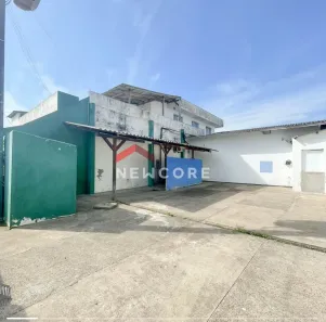 Galpão/Depósito/Armazém à venda, 448m² no Centro, Penha