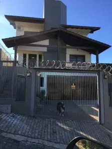 Casa com 4 Quartos à venda, 266m² no Vinhedos, Caxias do Sul