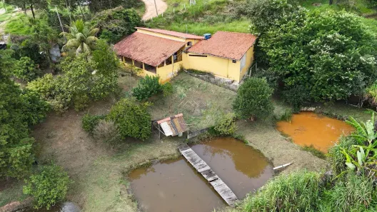 Fazenda/Sítio com 3 Quartos à venda, 1331m² no Chácaras Berro D'Água, Itu