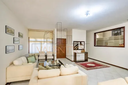 Casa de Condomínio com 3 Quartos para alugar, 235m² no Roncáglia, Valinhos