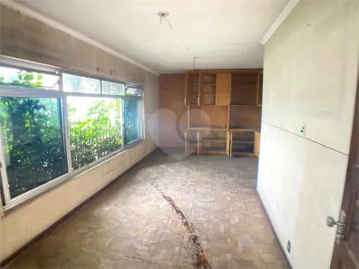 Casa com 3 Quartos à venda, 210m² no Vila das Mercês, São Paulo