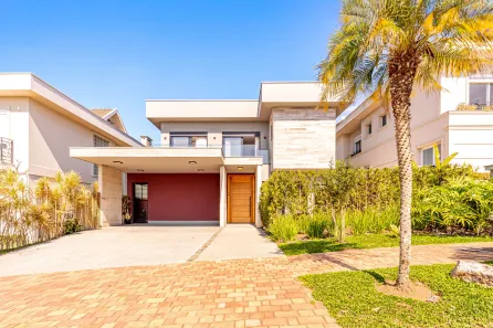 Casa de Condomínio com 3 Quartos à venda, 329m² no Alphaville, Santana de Parnaíba