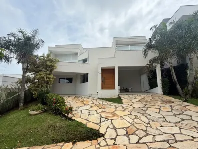 Sobrado com 4 Quartos para alugar, 238m² no Swiss Park, Campinas