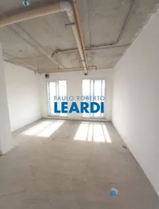 Sala Comercial à venda, 40m² no Chácara Santo Antônio (Zona Sul), São Paulo