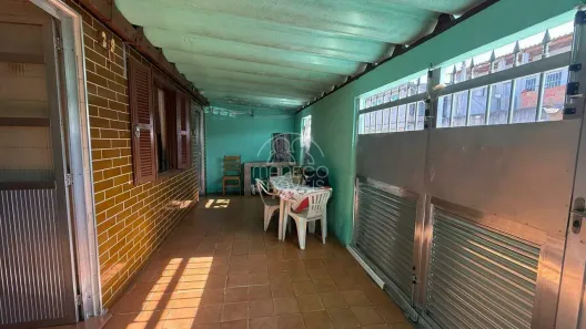 Casa com 3 Quartos à venda, 112m² no Castelo, Santos