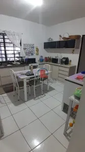 Sobrado com 4 Quartos à venda, 218m² no Parque Nova Carioba, Americana