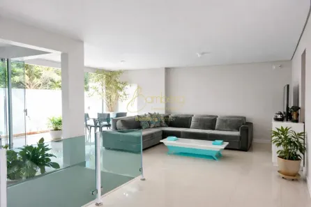 Casa com 3 Quartos à venda, 420m² no Parque Jabaquara, São Paulo