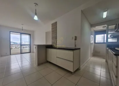 Apartamento com 2 Quartos para alugar, 69m² no São João, Itajaí