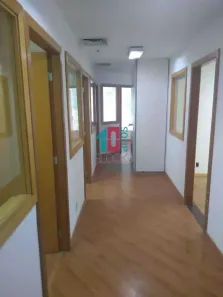 Sala Comercial para alugar, 350m² no Centro, Rio de Janeiro