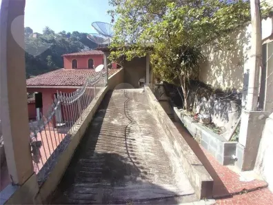 Casa com 5 Quartos à venda, 180m² no Santa Rosa, Niterói