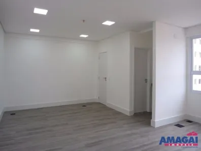 Sala Comercial à venda, 42m² no Centro, Jacareí