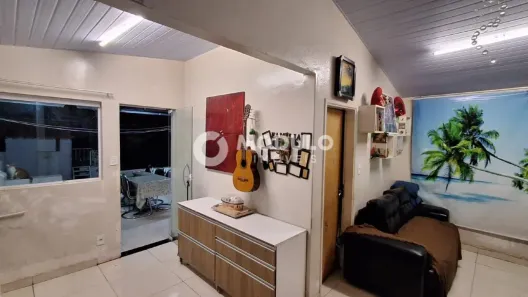 Casa com 4 Quartos à venda, 210m² no Luizote de Freitas, Uberlândia