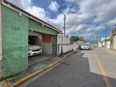 Casa com 2 Quartos à venda, 90m² no Forquilhinha, São José