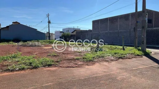 Lote/Terreno à venda, 692m² no Residencial Integração, Uberlândia