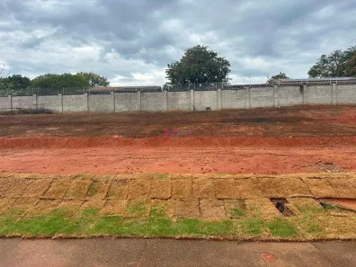 Lote/Terreno à venda, 300m² no Jardim Tereza Cristina, Jundiaí