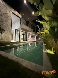 Casa de Condomínio com 4 Quartos à venda, 369m² no Jardins França, Goiânia