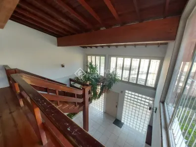 Casa com 7 Quartos à venda, 650m² no Teresópolis, Porto Alegre