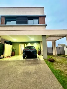 Casa de Condomínio com 4 Quartos à venda, 180m² no Jardins Capri, Senador Canedo