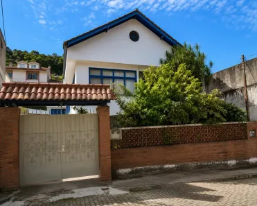 Casa com 3 Quartos à venda, 250m² no Centro, Petrópolis