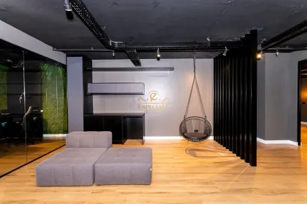 Sala Comercial para alugar, 525m² no Campo Comprido, Curitiba