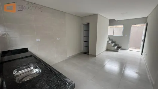 Sobrado com 2 Quartos à venda, 49m² no Maracanã, Praia Grande