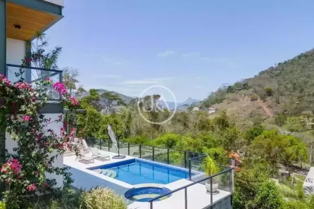 Casa com 6 Quartos à venda, 500m² no Itaipava, Petrópolis