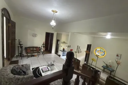 Casa com 4 Quartos à venda, 380m² no Granja Vista Alegre, Contagem