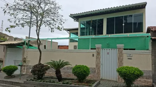 Casa com 4 Quartos à venda, 350m² no Colubande, São Gonçalo