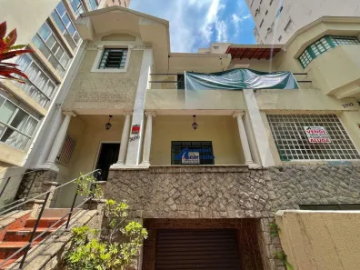 Sobrado com 3 Quartos para alugar, 240m² no Jardim Paulista, São Paulo