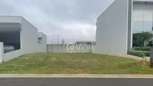 Lote/Terreno à venda, 300m² no Jardim Residencial Dona Lucilla, Indaiatuba