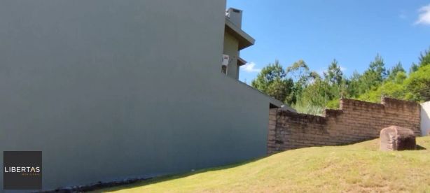 Lote/Terreno com 1 Quarto à venda, 216m² no Hípica, Porto Alegre