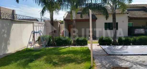 Casa de Condomínio com 3 Quartos à venda, 71m² no Alto Umuarama, Uberlândia
