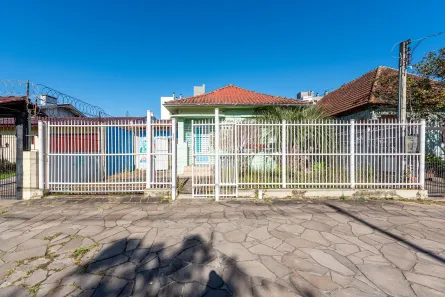 Casa com 4 Quartos à venda, 300m² no Tristeza, Porto Alegre