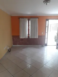 Casa de Condomínio com 3 Quartos para alugar, 100m² no Tijuca, Teresópolis