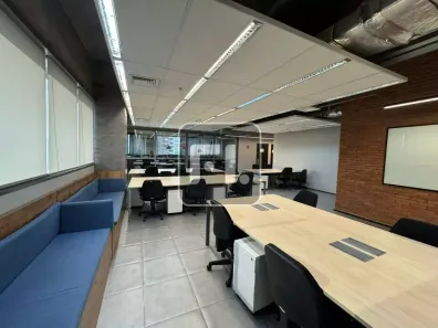 Sala Comercial para venda ou aluguel, 573m² no Pinheiros, São Paulo