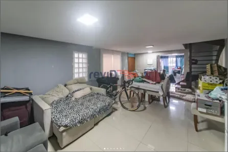 Casa com 3 Quartos para alugar, 281m² no Jabaquara, São Paulo