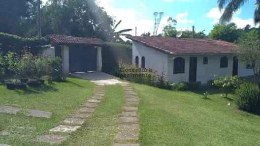 Fazenda/Sítio com 3 Quartos à venda, 220m² no Jardim Santa Fé (Zona Sul), São Paulo