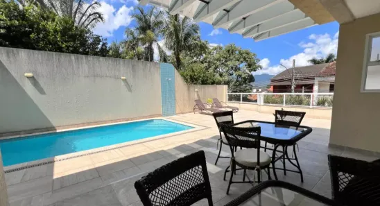 Casa de Condomínio com 3 Quartos à venda, 210m² no Taquara, Rio de Janeiro