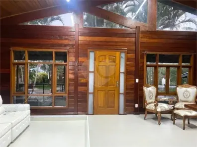 Casa de Condomínio com 3 Quartos à venda, 240m² no Parque Residencial Itapeti, Mogi das Cruzes